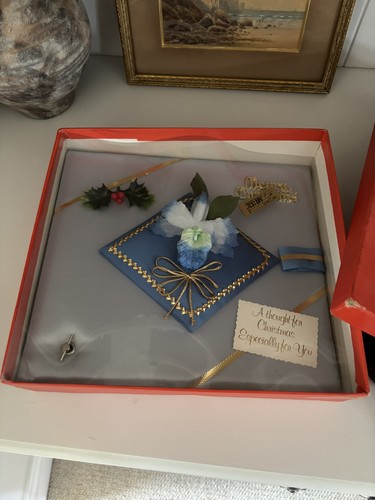 Vintage musical embellished - musical,